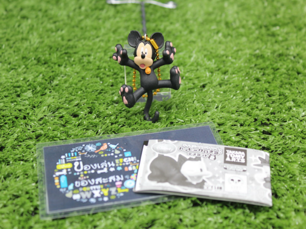 4.Gashapon Disney Halloween Happy Kuroneko Mascot 2 – Mickey (Black Cat !)