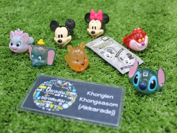 8.Gashapon Disney Character Fashion Ring ♥ Spacey