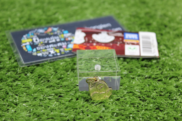 3.Gashapon Disney Character Pair Charm Collection Series 1 - Chip