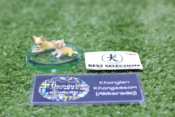 6.Gashapon Yujin Dog Best Selection – Chihuahua